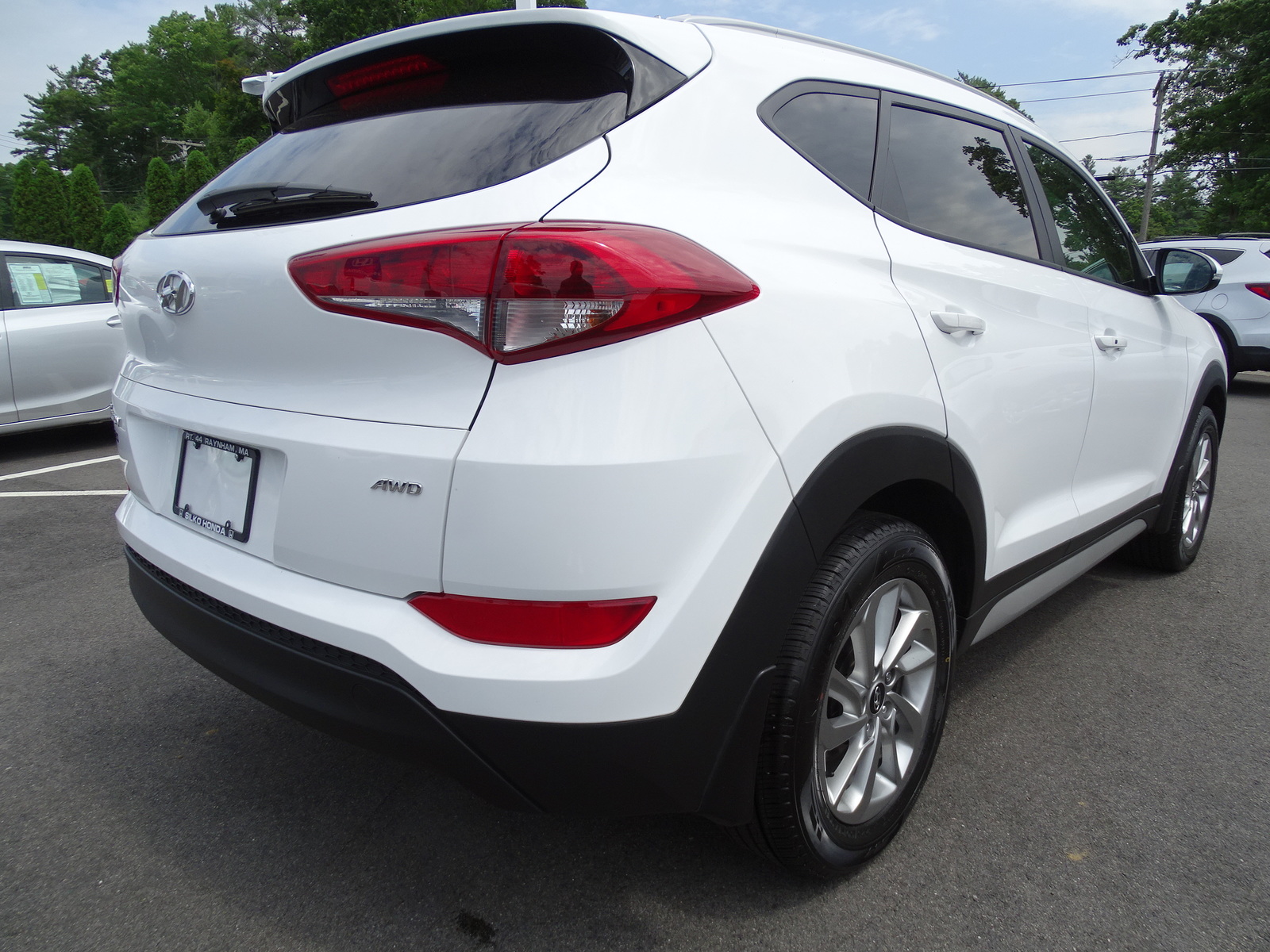 Hyundai tucson family plus